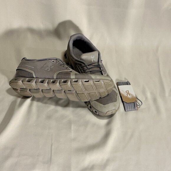 On Cloud - Grey - 10.5 - Picture 4 of 5